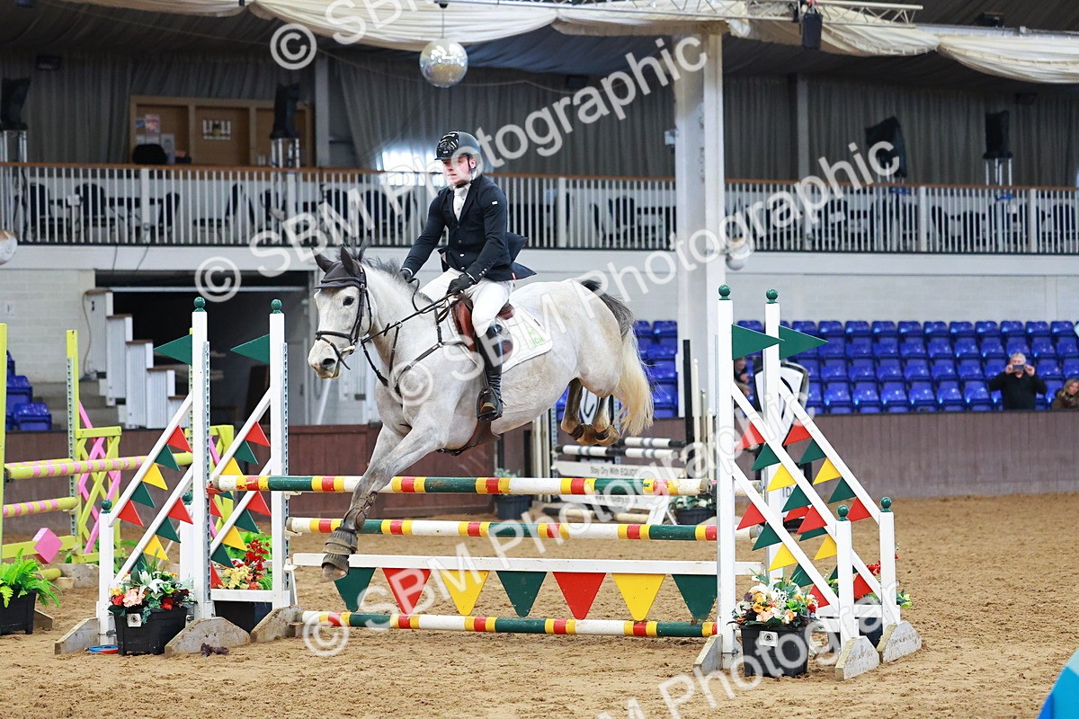 SBM_002914 - Class 9 - Senior Discovery - 1.00m