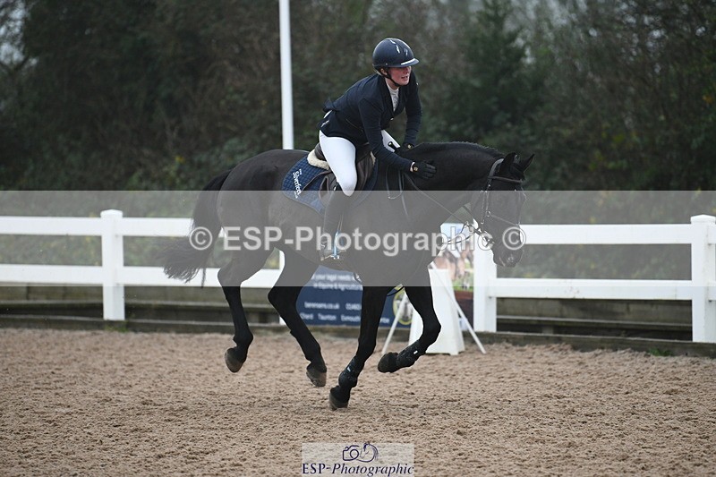 241103A-105030-07598 - SUN Cls 21 Snr Newcomers and 1.10m Open