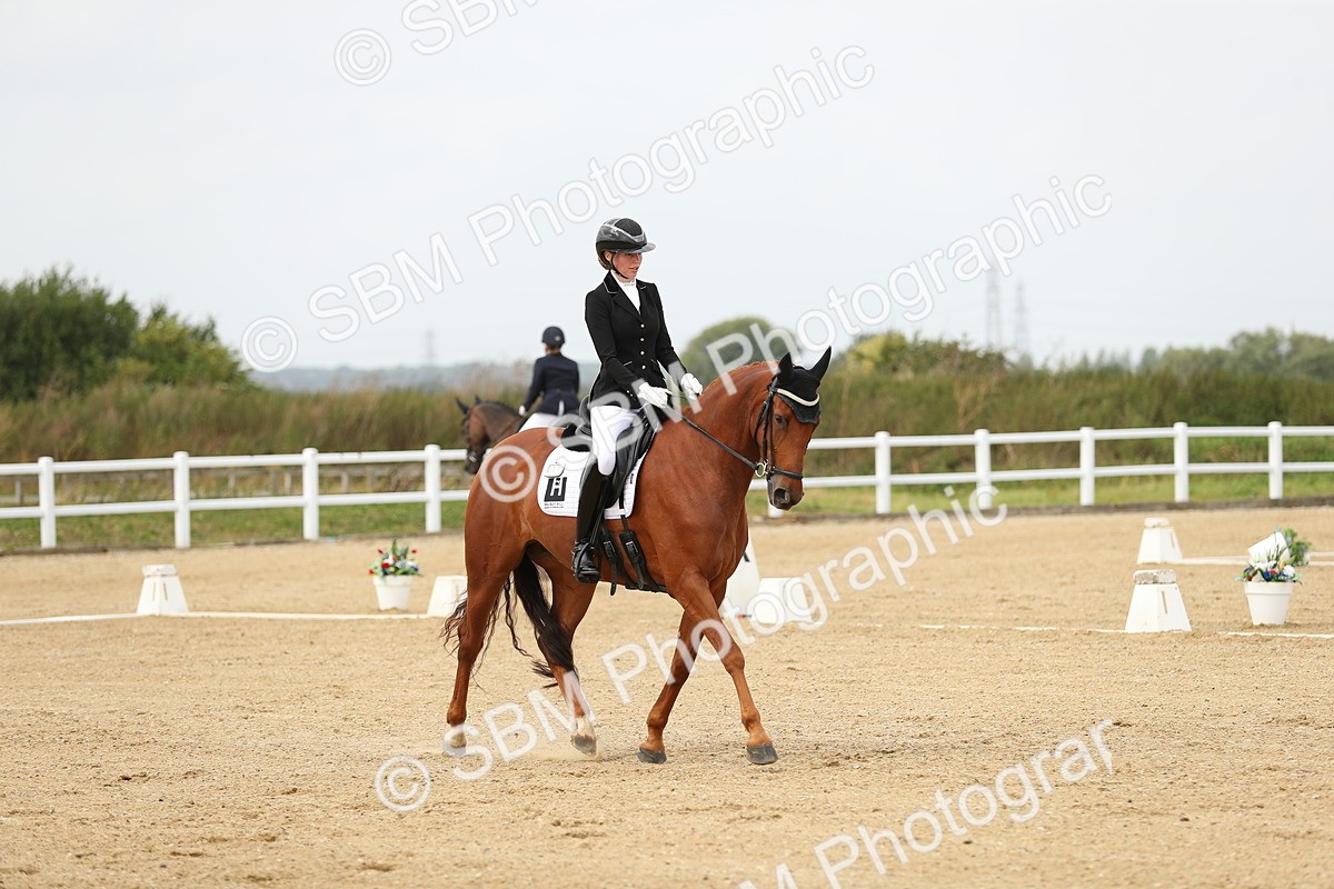 SBM_017598 - Class 13 - Novice 23 - 14.27-15.16