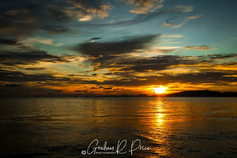 IMG_7426 - Sunset vs Sunrise