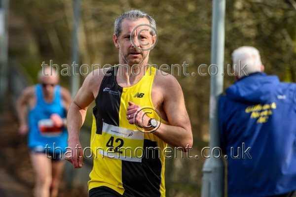 Livirelays25-920610 - Male Set Three
