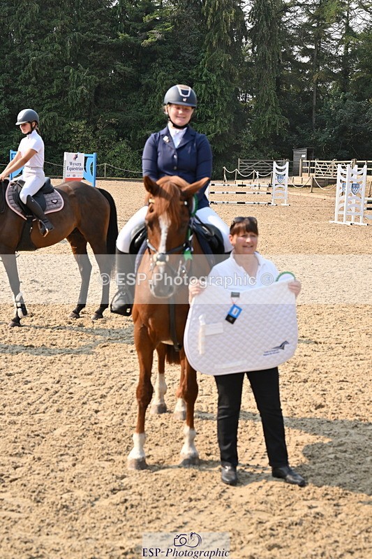 250816A-100428-00604 - Cls 2 Club 80cm