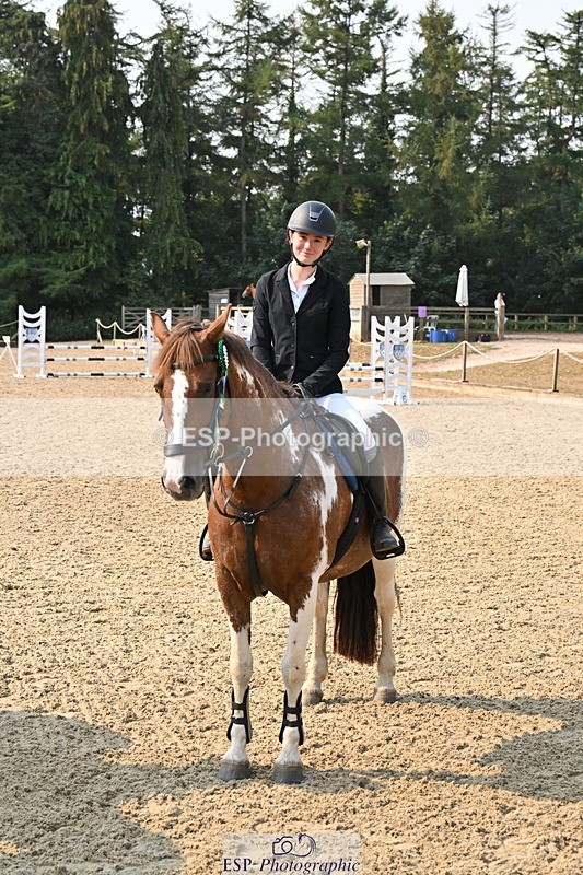 250816A-100447-00609 - Cls 2 Club 80cm