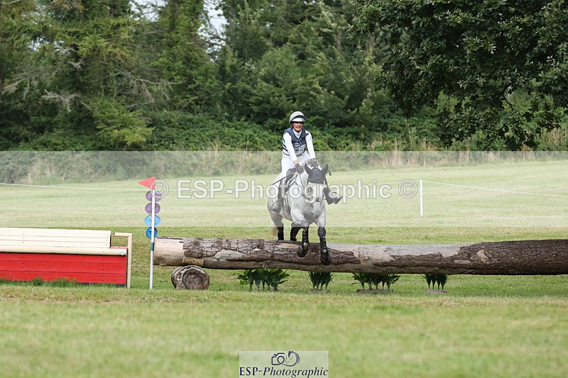 240825X-180512-38473 - 80cm XC 17.30 to End