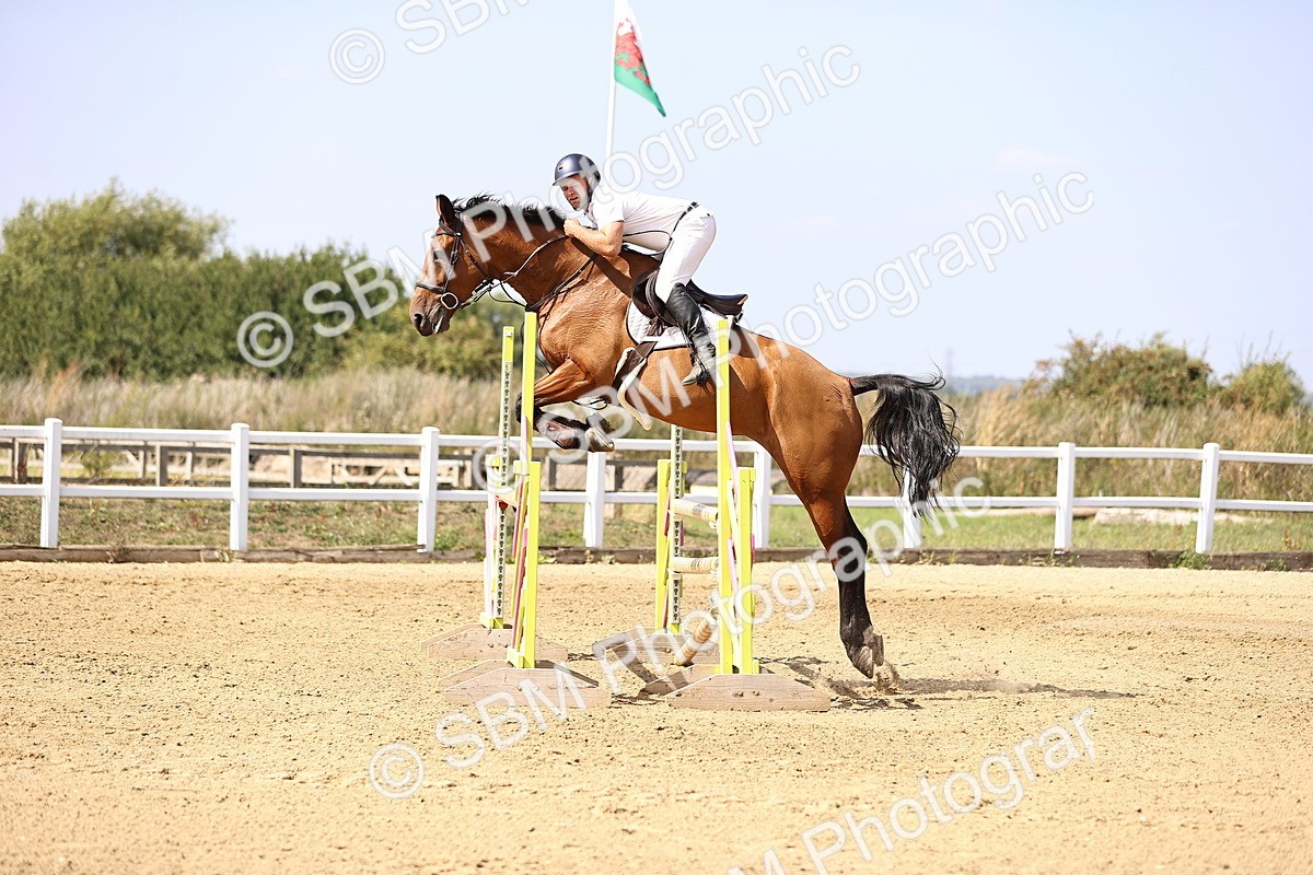 SBM_006769 - Class 12 - Amateur Championship Qualifier 1.05m