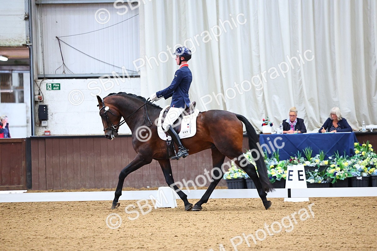 SBM_005292 - Class 5 - Novice 6 - 9.30-10.33