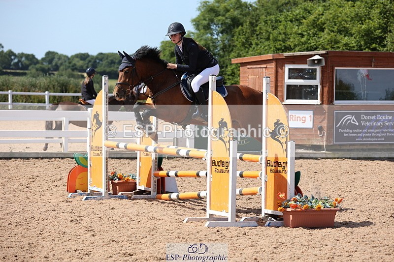 240629A-105130-04302 - Cls 17 Discovery and 90cm Open