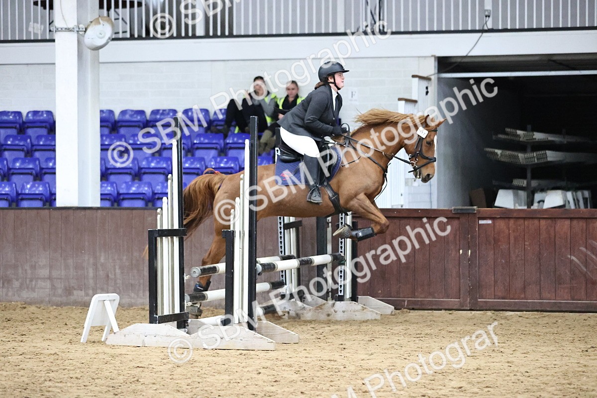 SBM_001438 - Class 5 - Henlow Veterinary Hospital 70cm