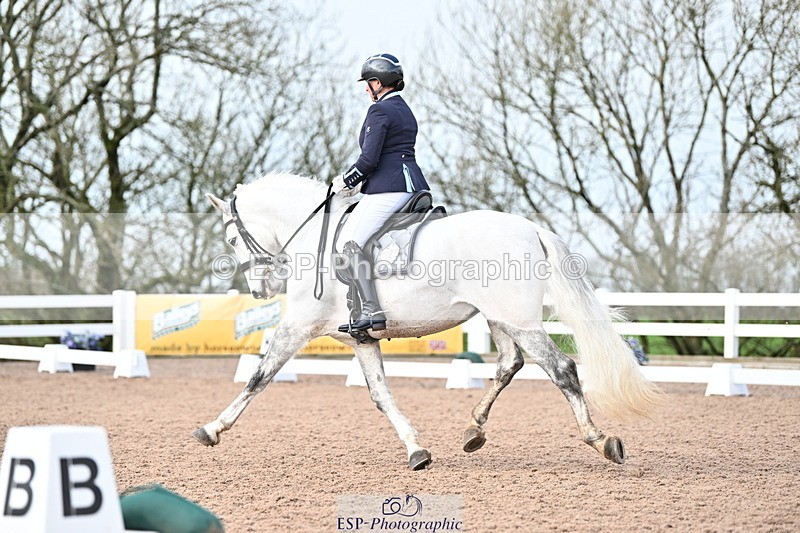 240218A-130728-07542 - 120-PAULA.LEE-Deseado.Santo