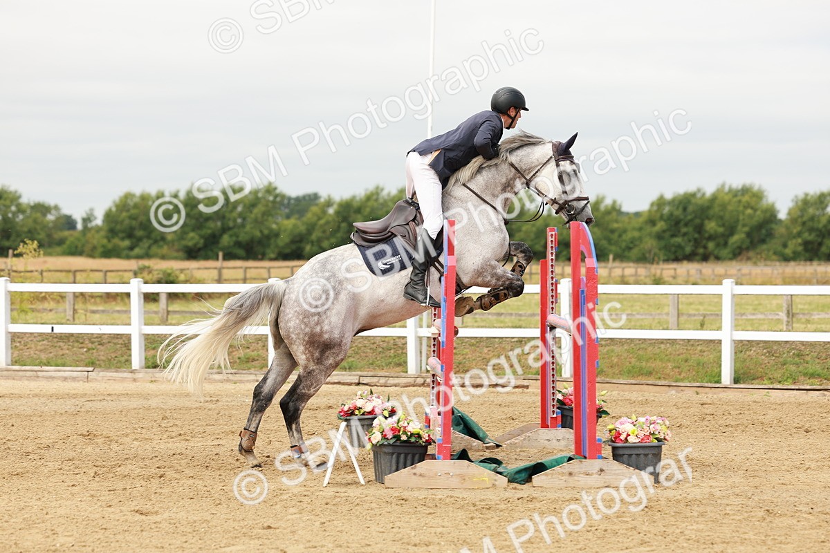 SBM_016862 - Class 20 - Senior Newcomers - 1.10m