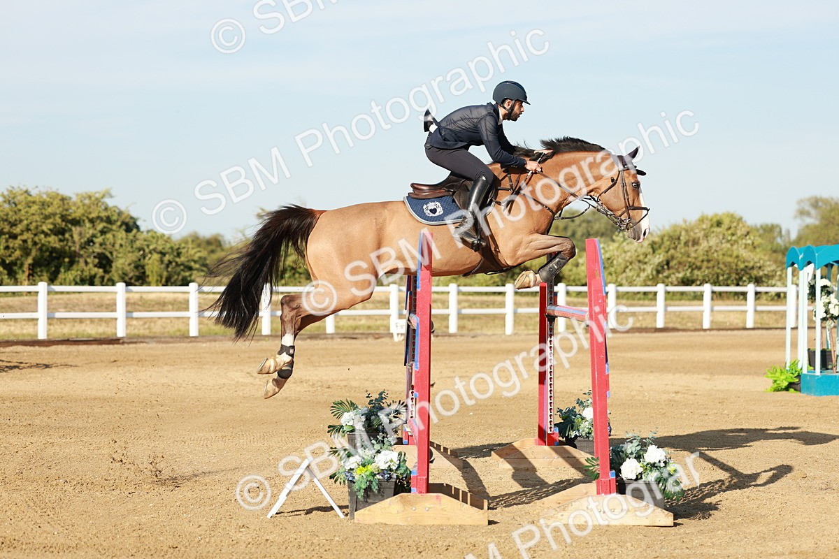 SBM_008804_Class 6 - National 130m 140m Open Handicap - Mohammed