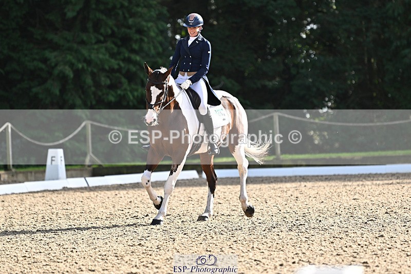 241023-145036-00623 - 004-Claire.Deuten-FOXRIDGE.HIGH.JINX