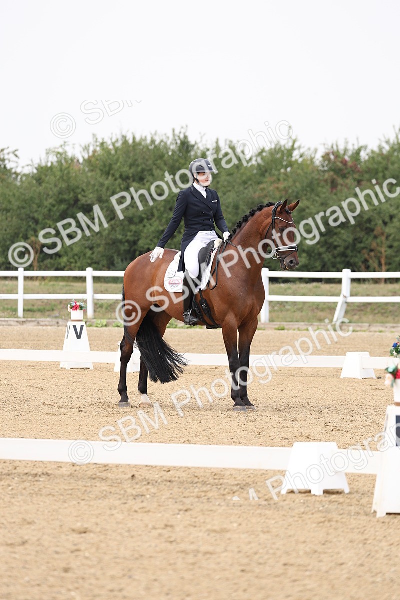 SBM_007435 - Class 9 - FEI INT I - 14.57-15.45