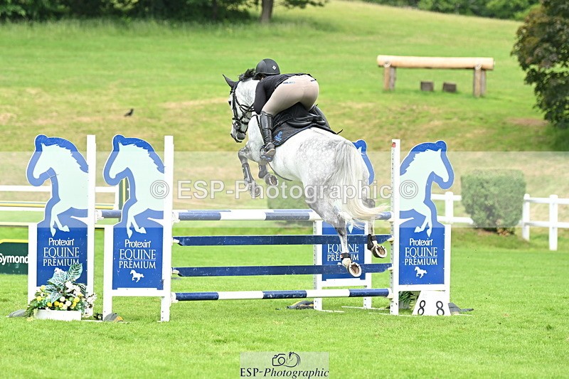 250614A-101916-05164 - Cls 18 Newcomers and 1.10m Open