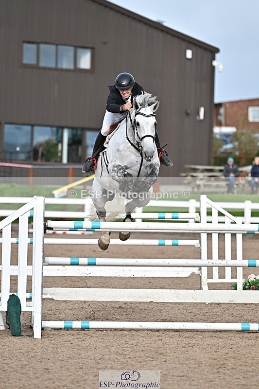 251004-155823-02382 - Cls 11+12 National 1.30m and 1.40m