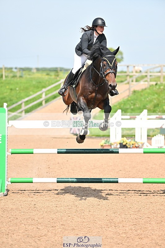 240510A-151835-08253 - Cls 23 Talent Seeker Inc 7yr old Jump Off and Presentations