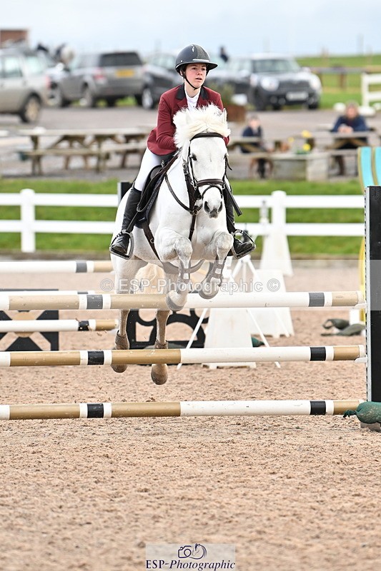 240310A-112002-02294 - Cls 4 Pony Discovery and 90cm Open