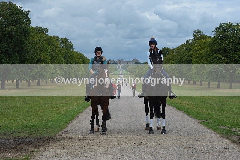 TT3_9781 - Time at Crossing 11:28 to 13:16