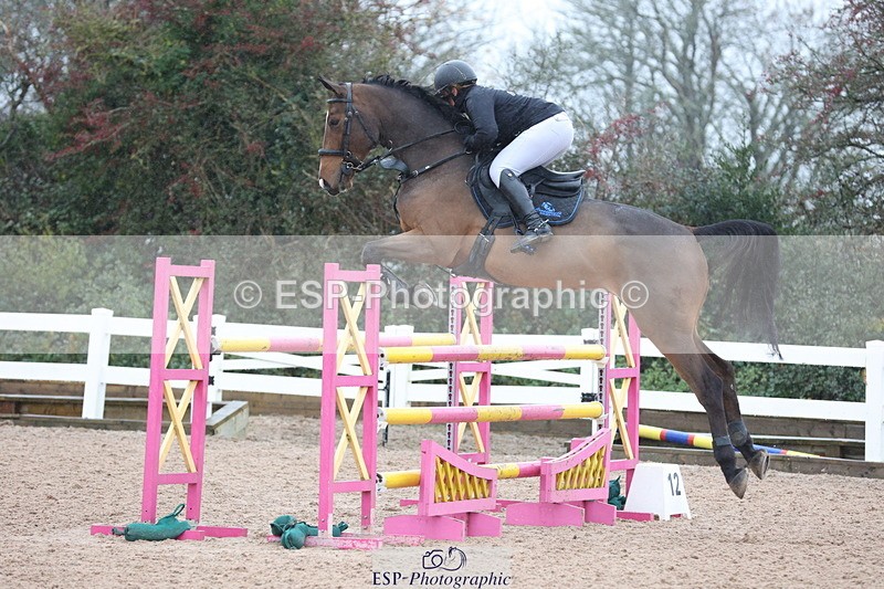 231112A-132735-04477 - Cls 20 Newcomers & 1.10m Open