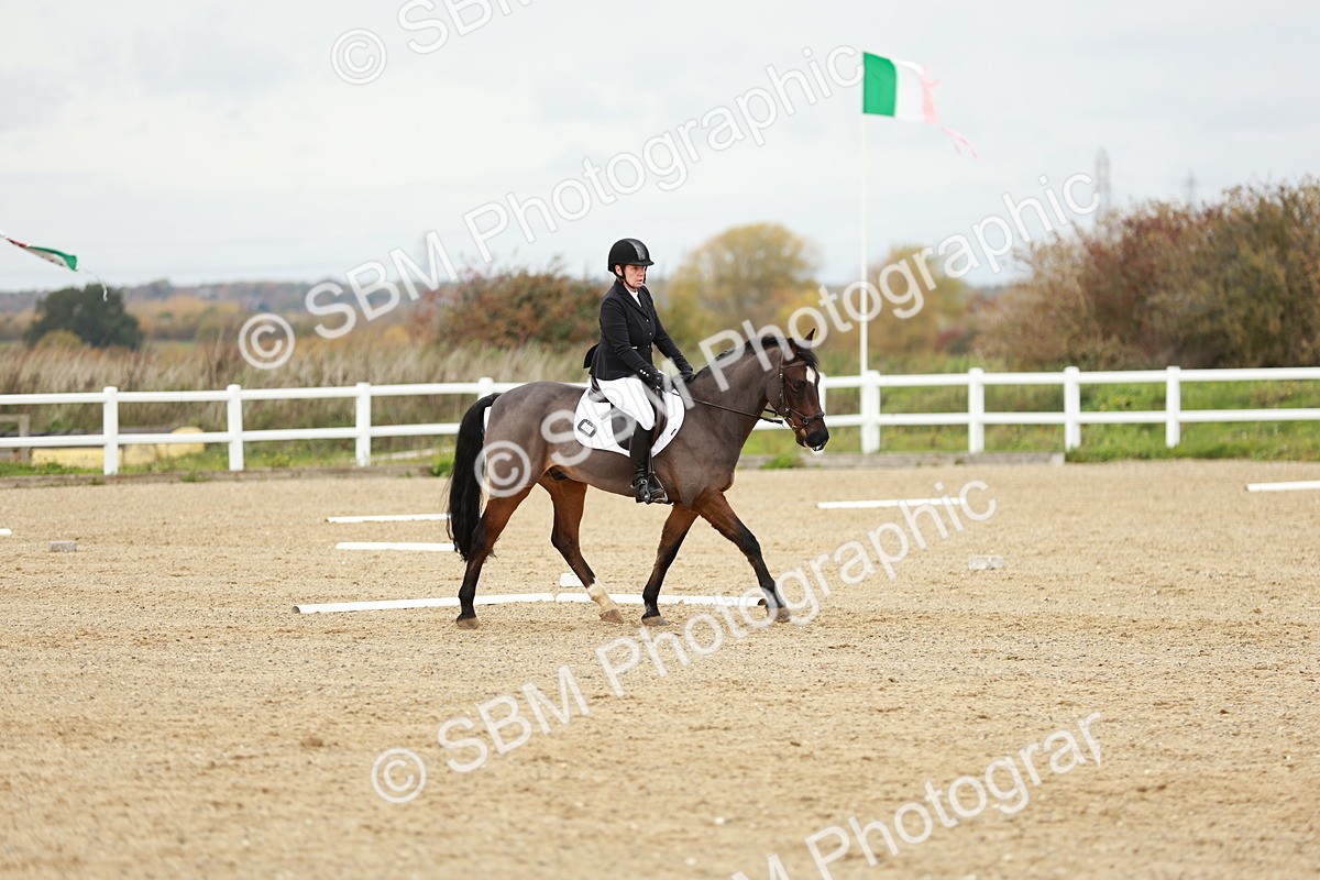 SBM_002908 - Class 8 - Novice 1