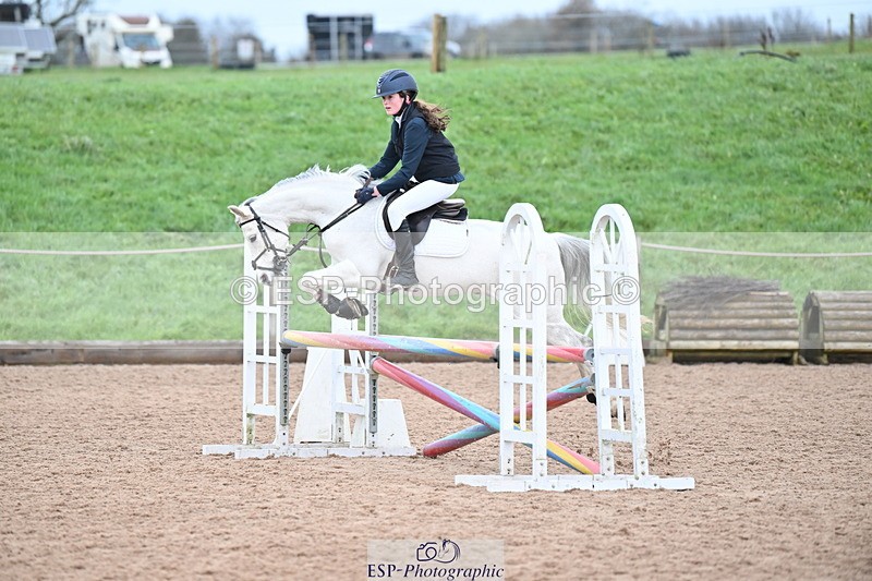 231203A-134255-01444 - Cls 23 Stepping Stones 128cm & 138cm