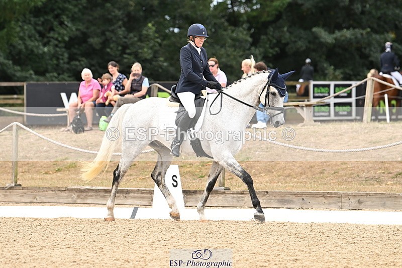 250808A-101210-00056 - 017-Frances.Goodhind-Dysart.Elite