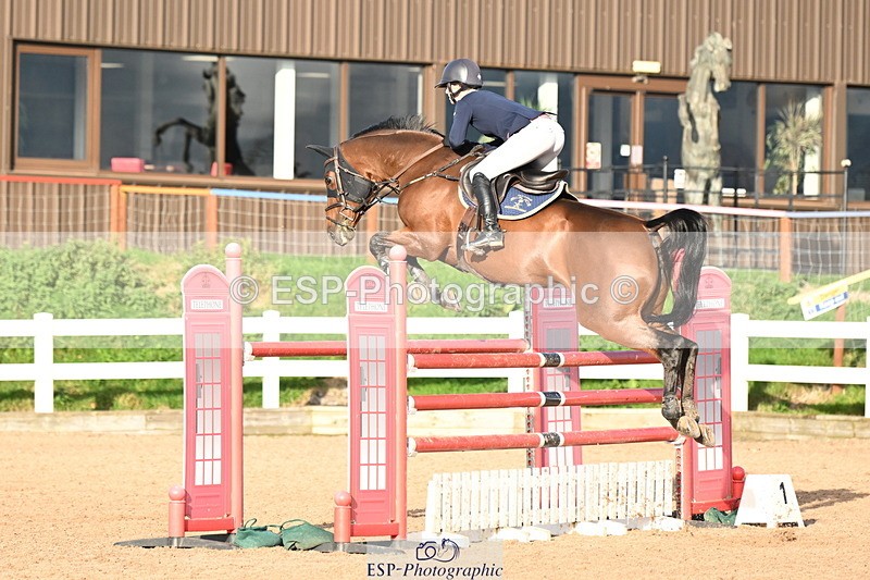 241023A-160602-01298 - Cls 6 National 1.30m Open