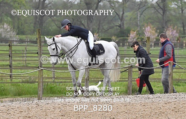 BPP_8280 - CLASS 19 SAT CLASS 19 SAT Senior Newcomers/ 1.10m Open