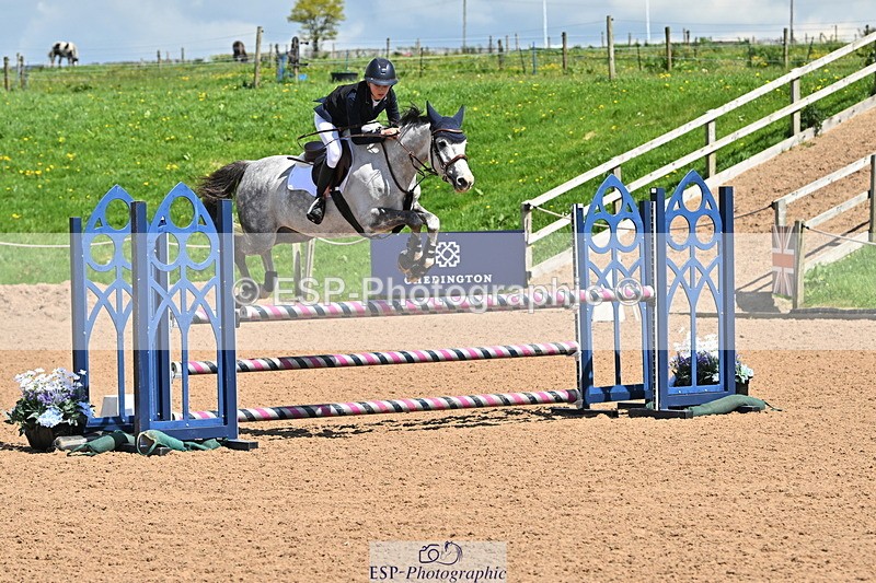 240504A-125211-01657 - Cls 4 Blue Chip Pony Newcomers & 1m Open