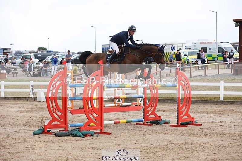 250717-134452-05553 - Cls 1, 3 Star Small Tour Start to Break