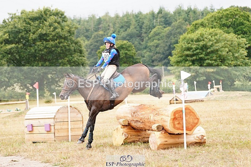 250803A-132724-13883 - M-580-Rosie.Moreton-EXPRESSO.III