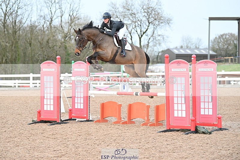 231208A-141818-01073 - Cls 7 National 1.30m & 1.40m