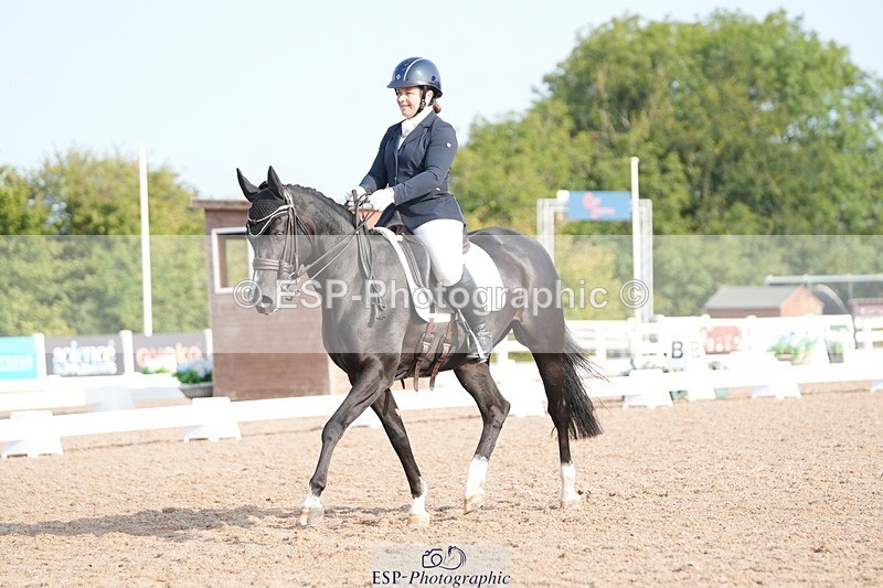 250815-090101-00004 - 004-Amy.CoxPretty.Picture