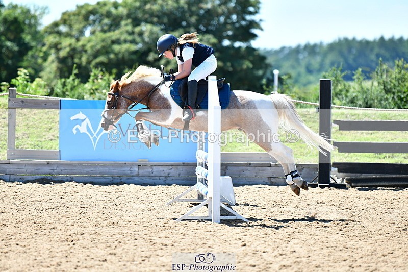 230624A-143824-01996 - Cls 42+43 Club and Schools 70cm