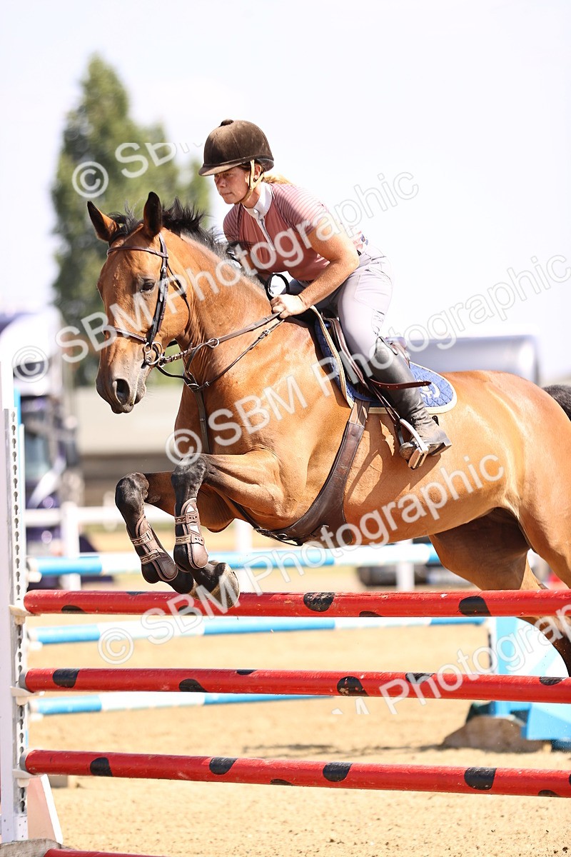 SBM_006815 - Class 13 - Senior Newcomers - 1.10m