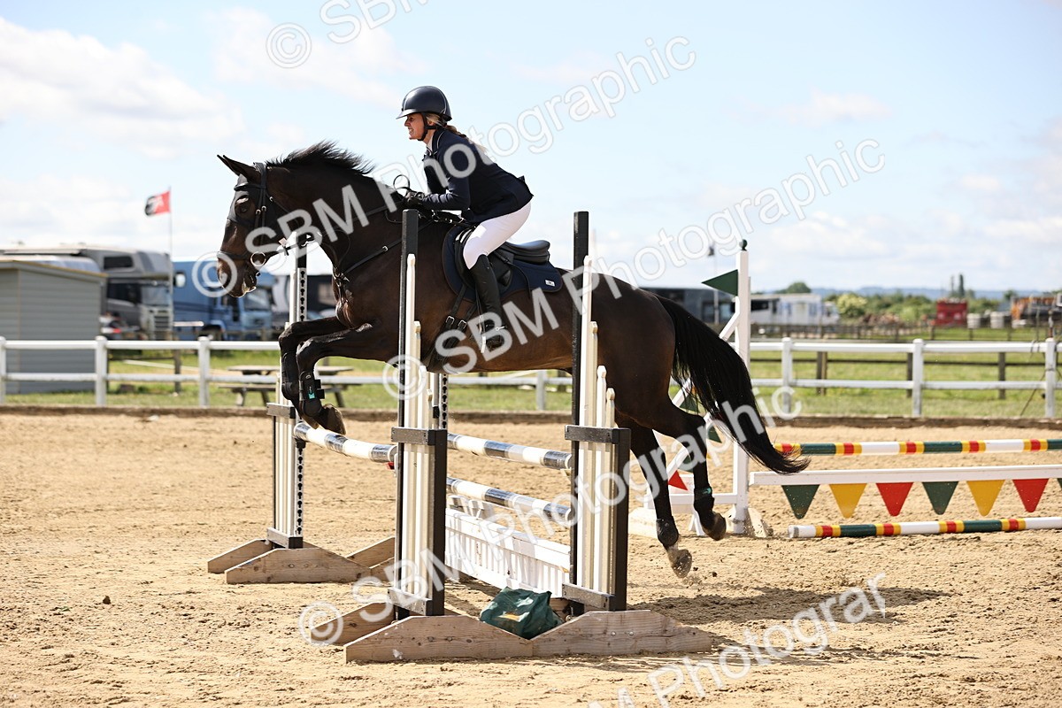 SBM_001999 - Class 9 - Senior British Novice - 90cm