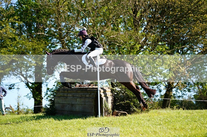 260419-102516-09259 - M-607-Jess.Coombes