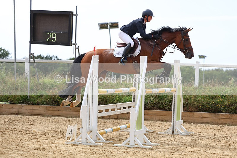 3E7A1911 - Class 14: Senior 1.15m Open