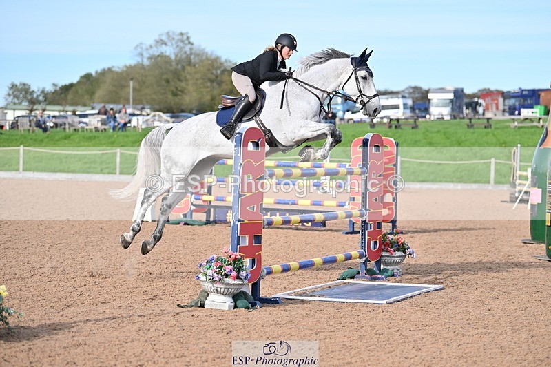 231015A-152824-09036 - Cls 32 National 1.30 & 1.40m Open