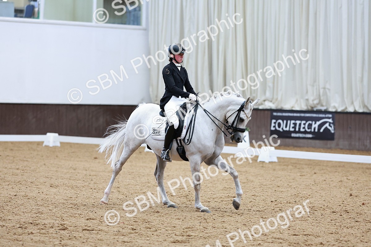 SBM_013310 - Class 3 - FEI PSG - 12.03-13.07