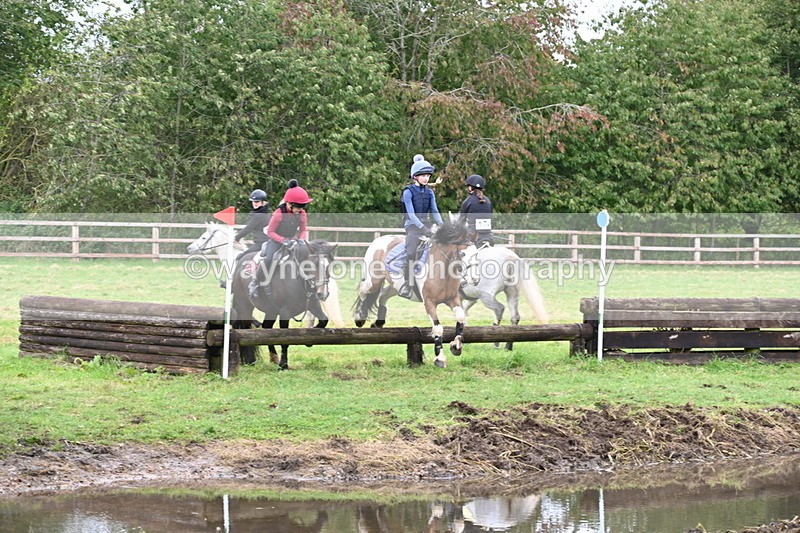 WJ6_6109 - Time at Photographer 12:41 to 13:05