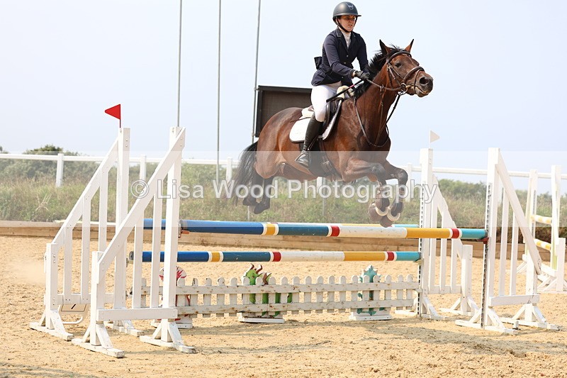 3E7A2207 - Class 7: Senior 1.05m