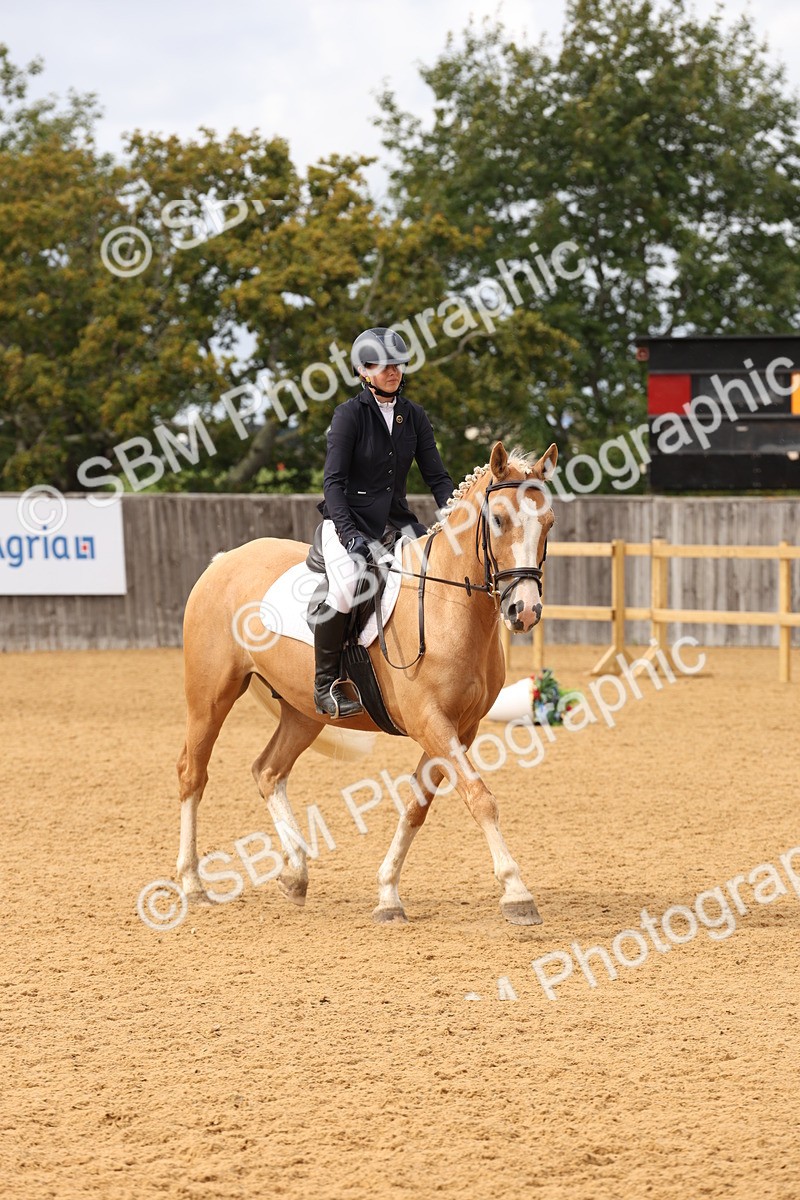 SBM_09073