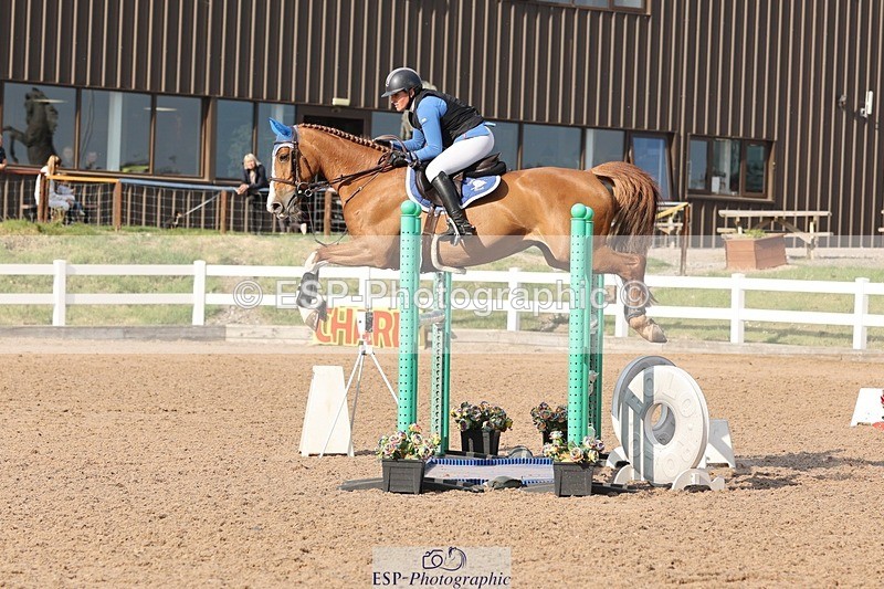 250509-173735-09375 - Cls 24 Snr Newcomers