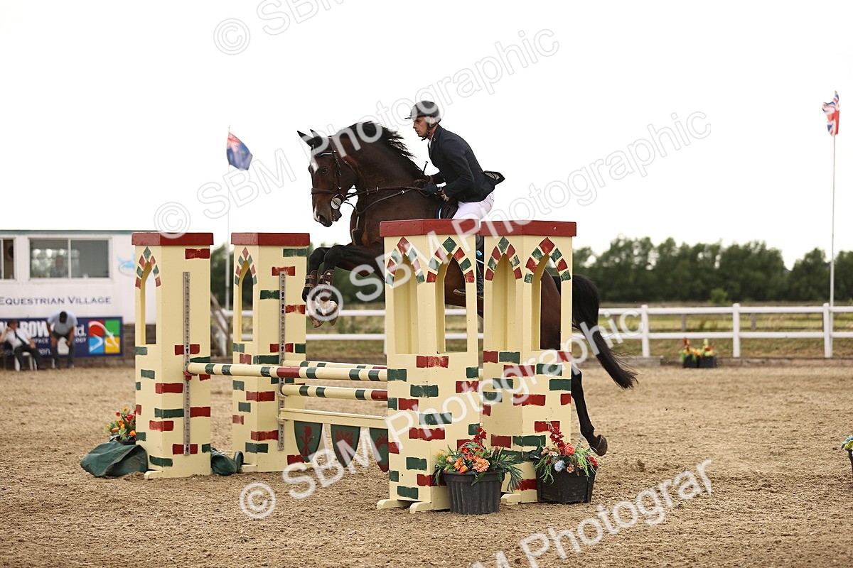 SBM_004927 - Class 24 - Arit Senior British Novice - 90cm