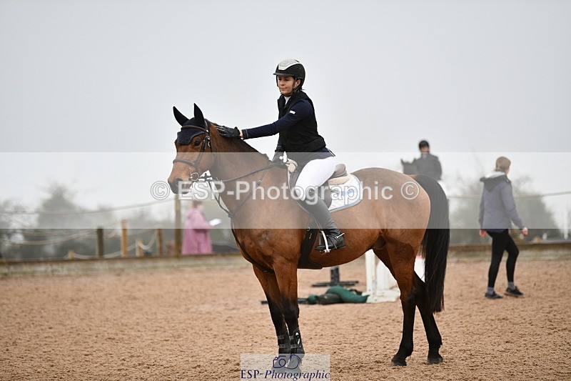 241102A-150219-06007 - SAT Cls 11 Snr 1.05m