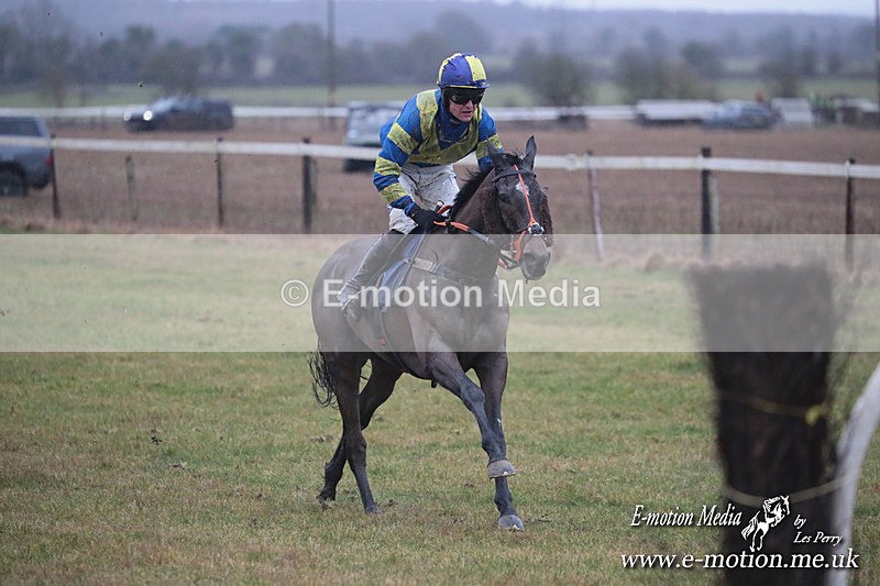 PtP 260125 345 - Cocklebarrow Point-to-Point racing with the Heythrop Hunt 26/01/25