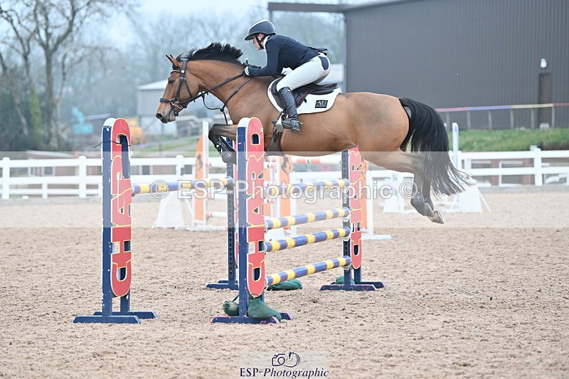 240113A-141821-02308 - Cls 13 Foxhunter and 1.20m Open