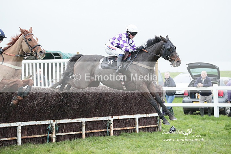 PtP 271122 938 - Hursley Hambledon Hunt Point-to-Point - Larkhill - 27/11/22