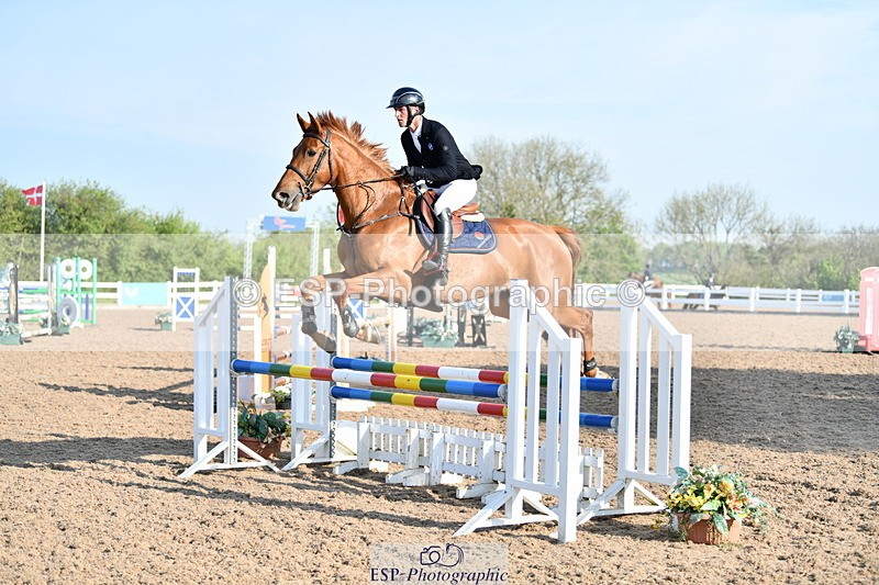 240512A-080203-16744 - Cls 39 British Novice and 90cm Open